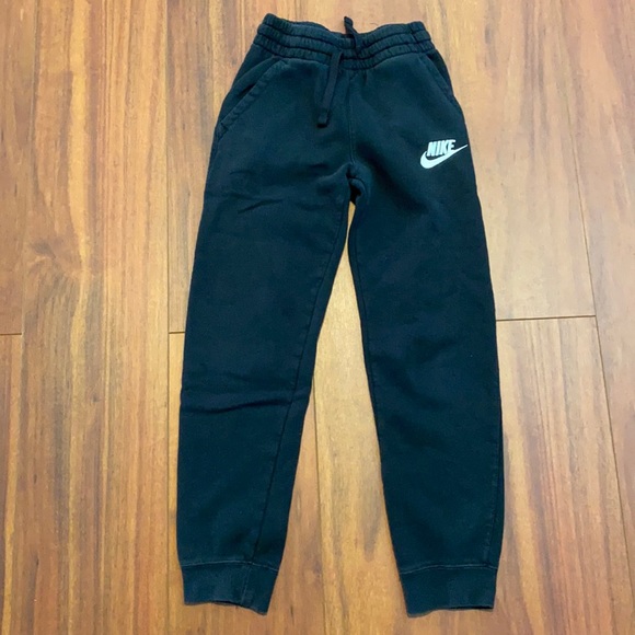 Nike Other - 2/$20 Boys M Nike sweatpants joggers